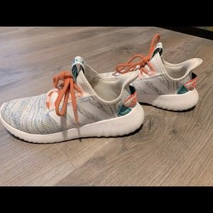 Adidas Cloud Foam Sneakers
